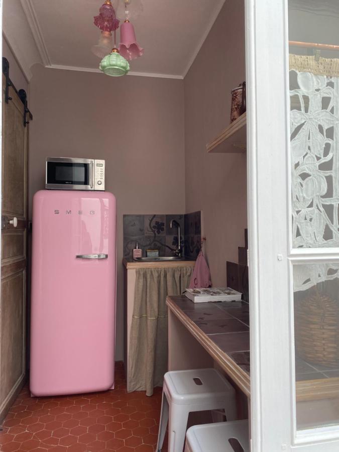 Le Logis Blanc Bed&Breakfast Coursan Ngoại thất bức ảnh